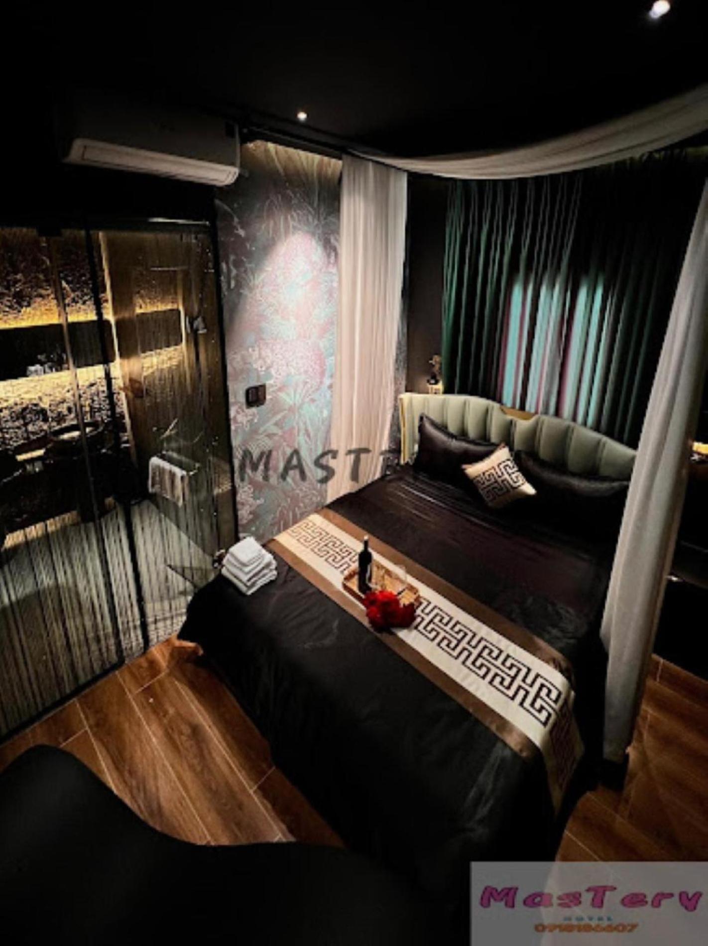 Hotel Mastery Nha Be *
